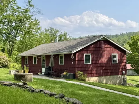 171 Haydenville Rd, Whately, MA 01096