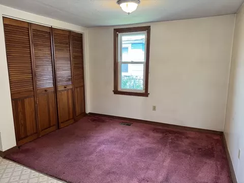 Bedroom - 49 John St, Worcester, MA 01609 photo 1 of 5
