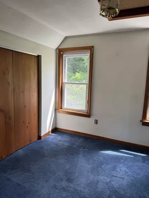 Bedroom - 49 John St, Worcester, MA 01609 photo 4 of 5
