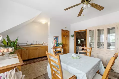 Dining - 363 S Oxford St, Fall River, MA 02721 photo 4 of 5