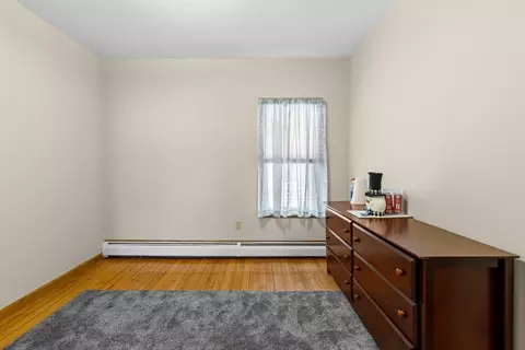 Bedroom - 363 S Oxford St, Fall River, MA 02721 photo 5 of 7