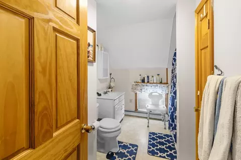 Bath - 363 S Oxford St, Fall River, MA 02721 photo 2 of 2