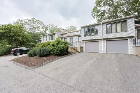 30 Nottingham Rd #30, Grafton, MA 01519