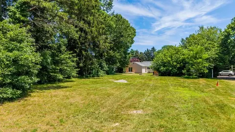 367 Middle Rd, Acushnet, MA 02743 photo 29