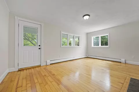 367 Middle Rd, Acushnet, MA 02743 photo 12