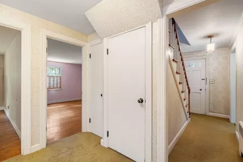 10 Taylor Ln, Dover, MA 02030 photo 5