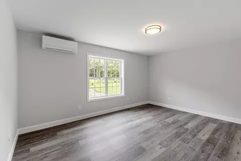 572 Pleasant St, Athol, MA 01331 photo 22