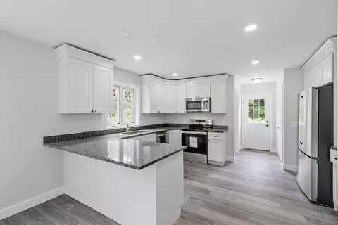 572 Pleasant St, Athol, MA 01331 photo 5