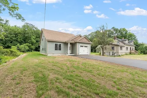 572 Pleasant St, Athol, MA 01331 photo 3