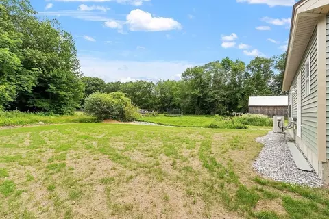 572 Pleasant St, Athol, MA 01331 photo 31
