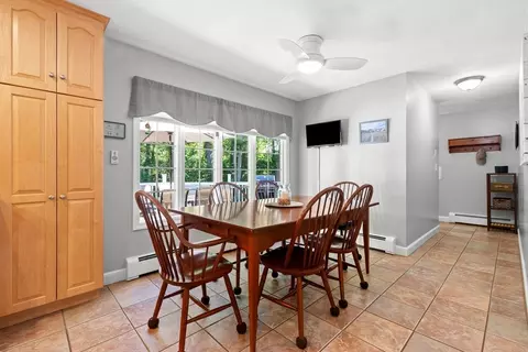 Dining - 1 Burnham Ln, Danvers, MA 01923 photo 2 of 2