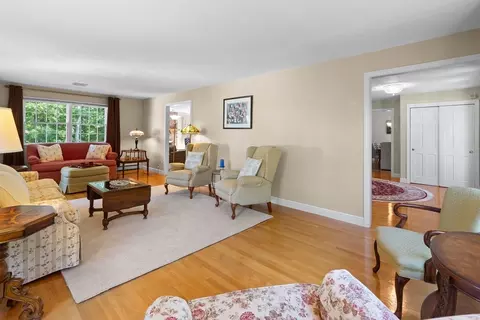 Living - 1 Burnham Ln, Danvers, MA 01923 photo 1 of 7