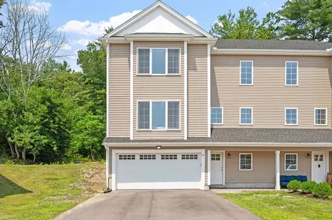 41 Pouts Ln #41, Uxbridge, MA 01569