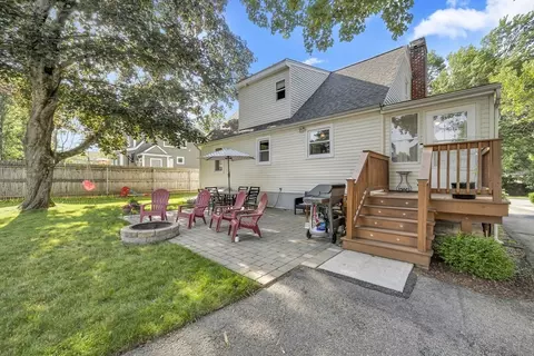 Exterior - 1 Walter St, Worcester, MA 01609 photo 4 of 5