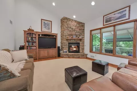 54 Shoreline Dr, Ware, MA 01082 photo 17