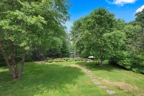 54 Shoreline Dr, Ware, MA 01082 photo 7