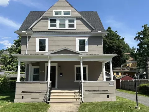 21 Mountainview St, Springfield, MA 01108 photo 2