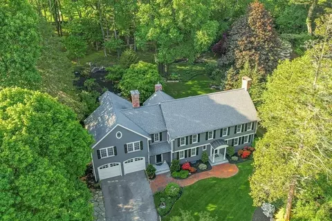 21 Fernway, Winchester, MA 01890