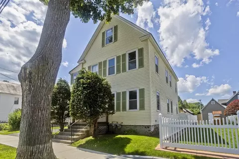 84 George St, Westfield, MA 01085