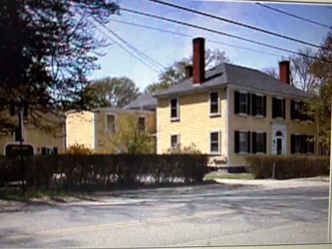 228 Main St, Kingston, MA 02364