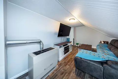52 Raymond St, Fall River, MA 02723 photo 20