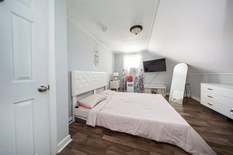 52 Raymond St, Fall River, MA 02723 photo 24