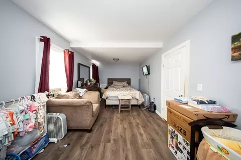52 Raymond St, Fall River, MA 02723 photo 6