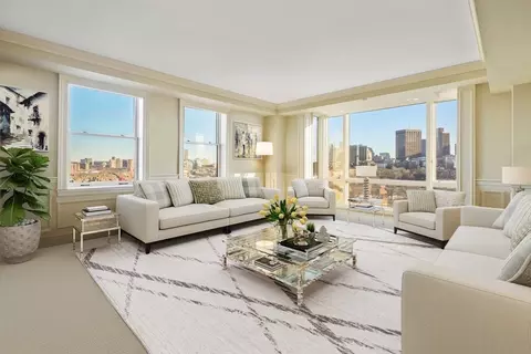 2 Commonwealth Ave #14C, Boston, MA 02116