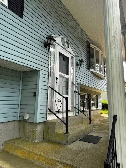 Exterior - 18 Ash St, Webster, MA 01570 photo 2 of 8