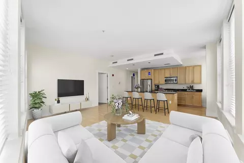 70 Lincoln St #L312, Boston, MA 02111