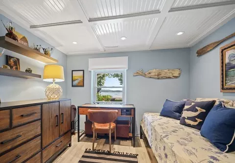 31 Pond St, Wareham, MA 02571 photo 15