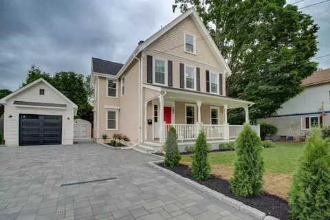 264 Parker St, Newton, MA 02459