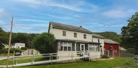 16 Green St, Buckland, MA 01338