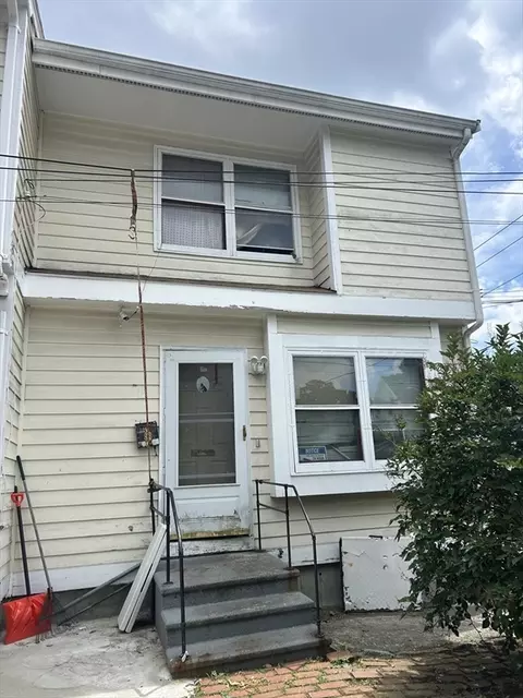 15 Rockaway St #D, Lynn, MA 01902