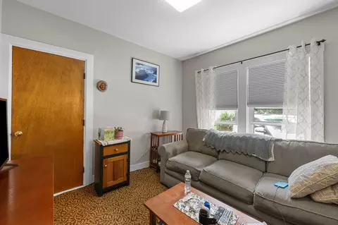 25-27 Granite, Webster, MA 01570 photo 4