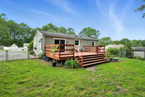 25 Tioga St, Springfield, MA 01128 photo 26