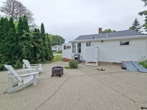Exterior - 15 Fir St, Wareham, MA 02571 photo 6 of 7
