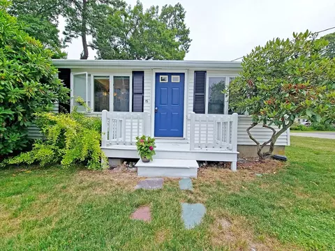 Exterior - 15 Fir St, Wareham, MA 02571 photo 2 of 7