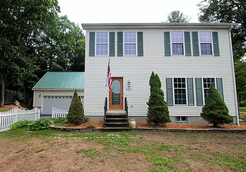 65 High St, Erving, MA 01344