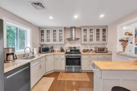 33 Claridge Rd, Worcester, MA 01606 photo 8