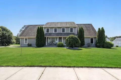 11 Rachael Ter, Westfield, MA 01085