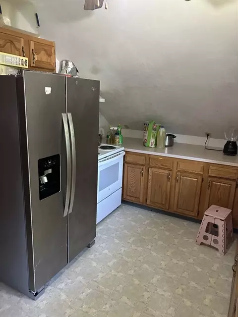 163 Linden St, Fall River, MA 02720 photo 7