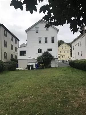 163 Linden St, Fall River, MA 02720 photo 3