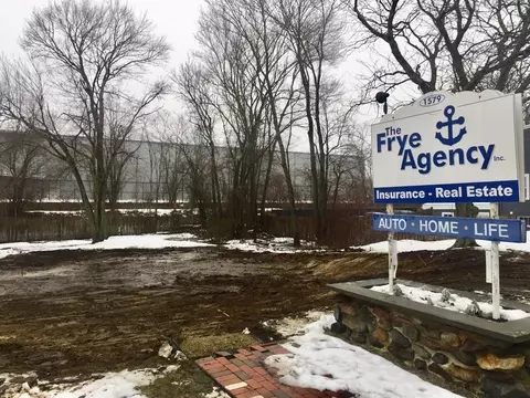 1579 Washington St, Braintree, MA 02184