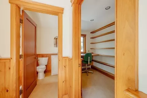 Entry Way - 30 Ring Rd, Wellfleet, MA 02667 photo 2 of 2