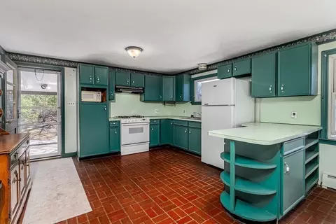 73 Spur Rd, Dover, NH 03820 photo 11