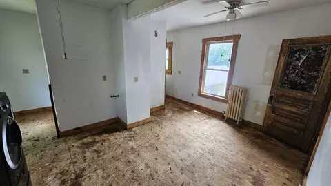 179 Oak St, Indian Orchard, MA 01151 photo 17