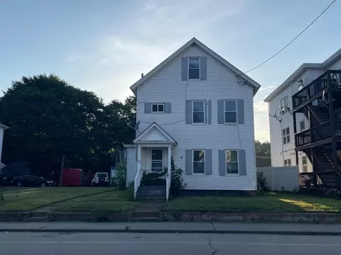97 Worcester St, Southbridge, MA 01550