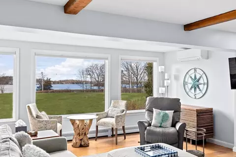 71 Summer St, Hingham, MA 02043 photo 5