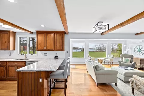 71 Summer St, Hingham, MA 02043 photo 7